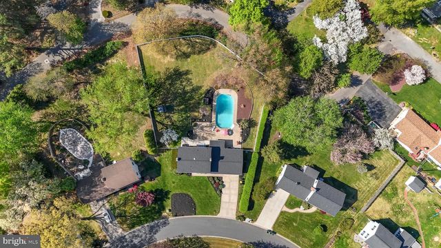 183 N FAIRFIELD DR, Dover, DE 19901