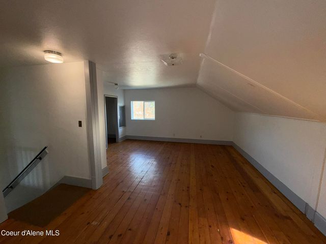 312 S 4th St, St. Maries, ID 83861