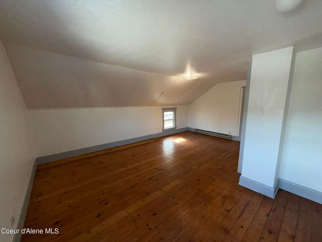 312 S 4th St, St. Maries, ID 83861