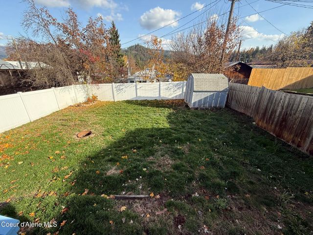 312 S 4th St, St. Maries, ID 83861