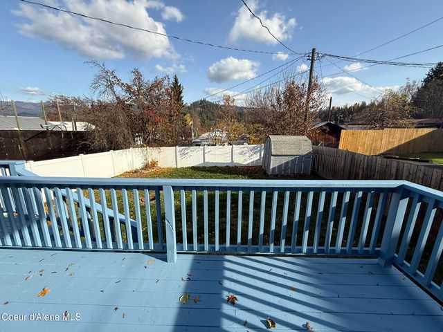 312 S 4th St, St. Maries, ID 83861