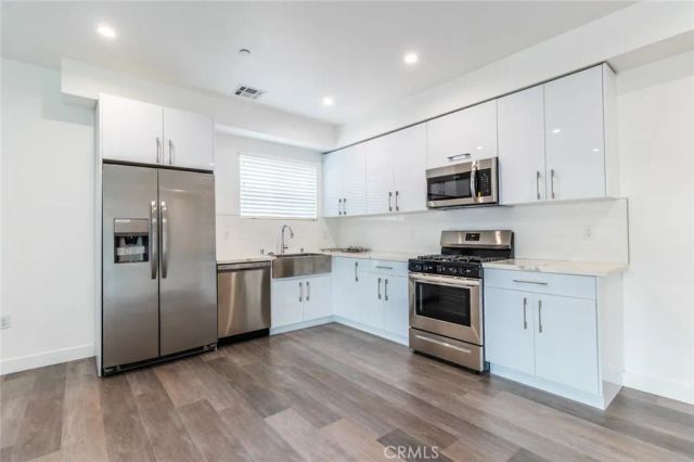 1818 Thurman, Los Angeles, CA 90019