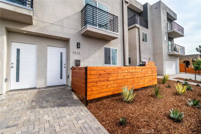 1818 Thurman, Los Angeles, CA 90019