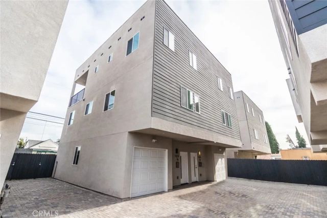 1818 Thurman, Los Angeles, CA 90019