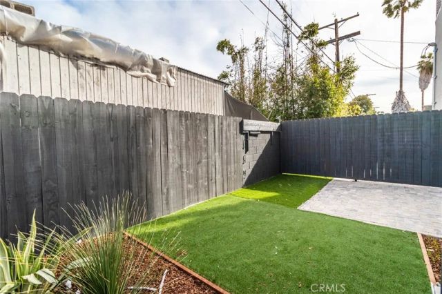 1818 Thurman, Los Angeles, CA 90019