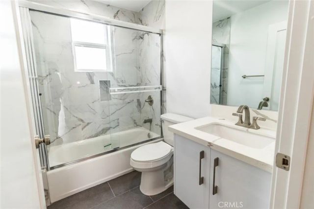 1818 Thurman, Los Angeles, CA 90019