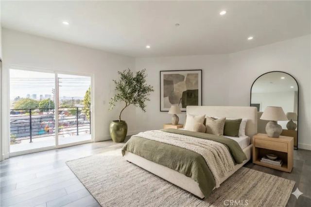 1818 Thurman, Los Angeles, CA 90019