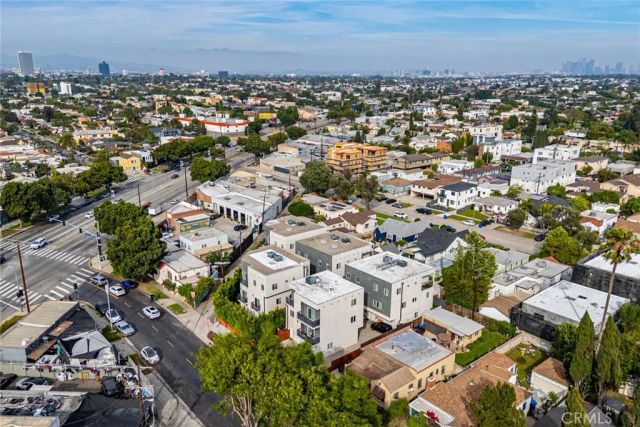 1818 Thurman, Los Angeles, CA 90019