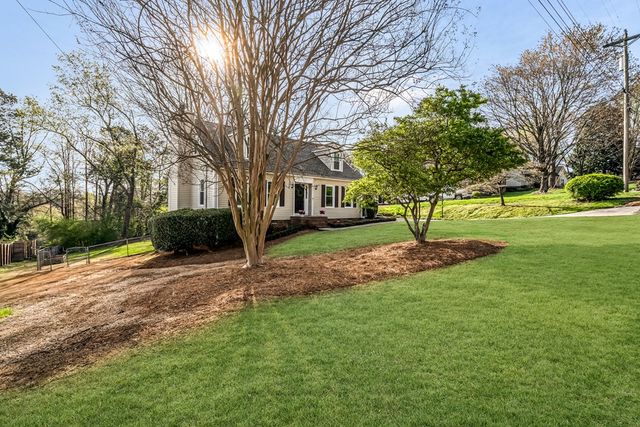 3008 Brookhaven Circle, Dalton, GA 30721