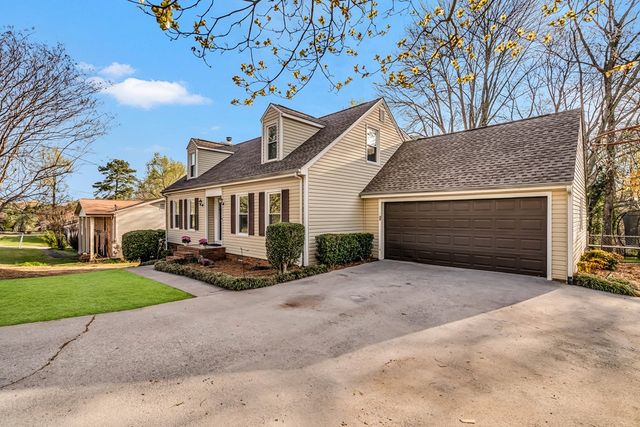 3008 Brookhaven Circle, Dalton, GA 30721