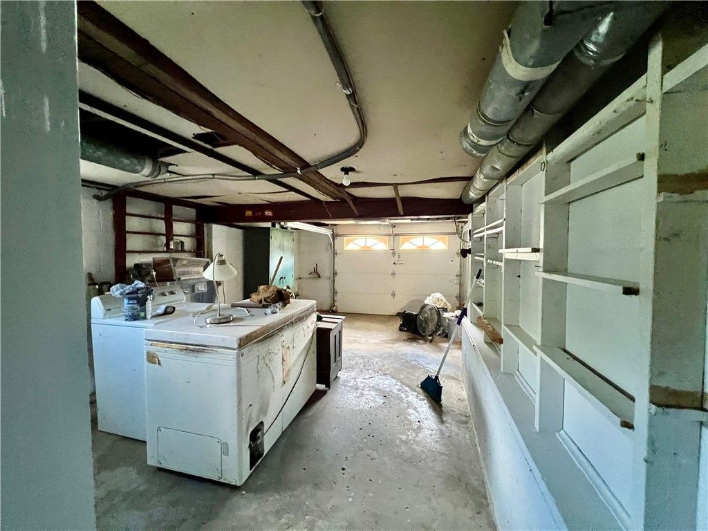Image 20 of property listing at 415 Falls Ave, Neshannock Twp, PA 16105
