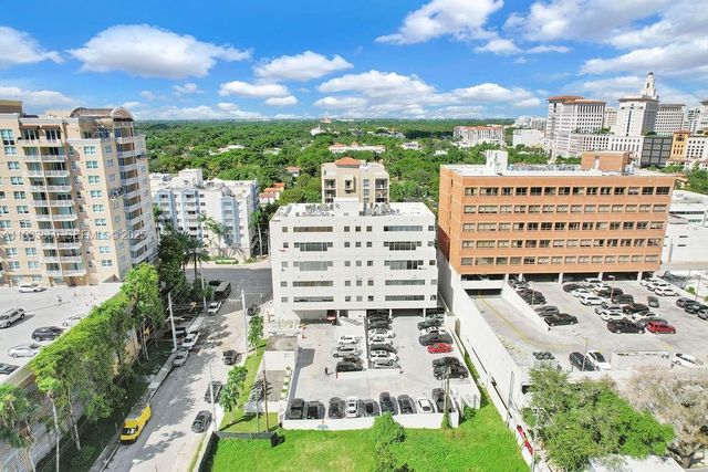 2645 SW 37TH AVE. 101, Coral Gables, FL 33133