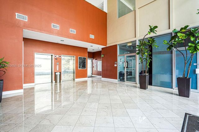 2645 SW 37TH AVE. 101, Coral Gables, FL 33133