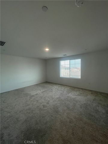 14352 Plymouth, Hesperia, CA 92344