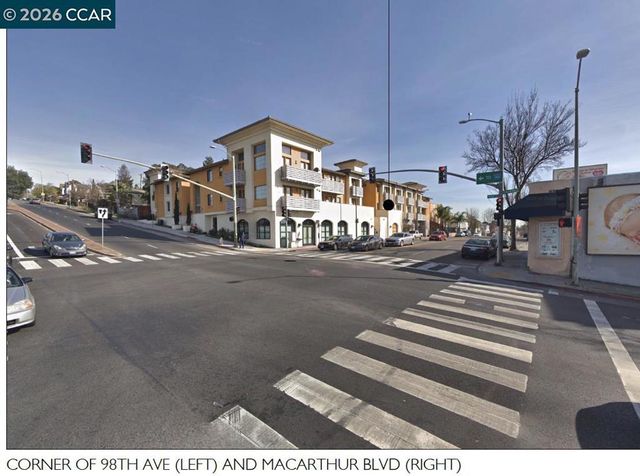 9809 Macarthur Blvd, Oakland, CA 94605