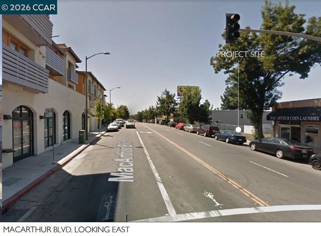 9809 Macarthur Blvd, Oakland, CA 94605