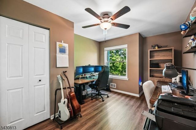 366 Pond Rd, Bridgewater Twp., NJ 08807