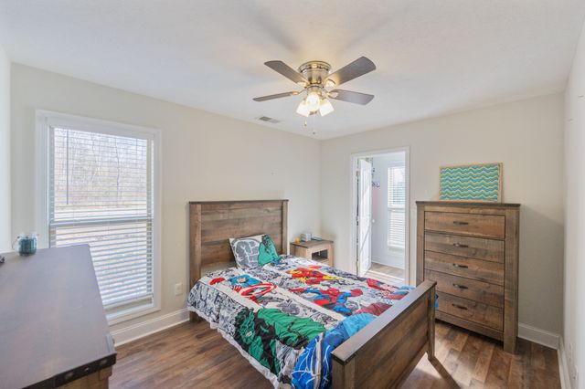 191 Buttonwood Dr, Lexington, TN 38351