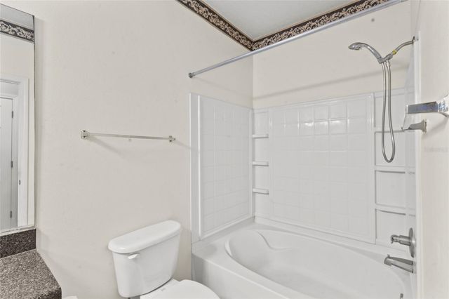 4802 51ST STREET W 416, Bradenton, FL 34210