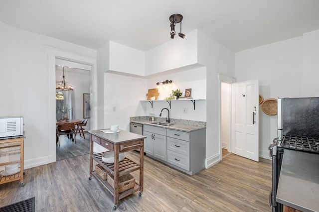 262-302 W 7th Street, Covington, KY 41011