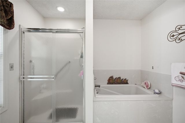 6 Tradewinds Way, Salem, SC 29676