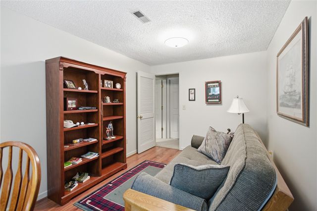 6 Tradewinds Way, Salem, SC 29676