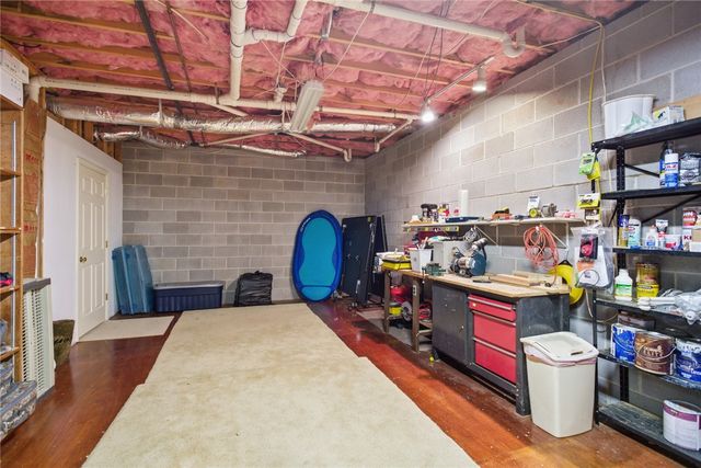 6 Tradewinds Way, Salem, SC 29676