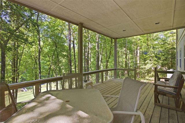 6 Tradewinds Way, Salem, SC 29676