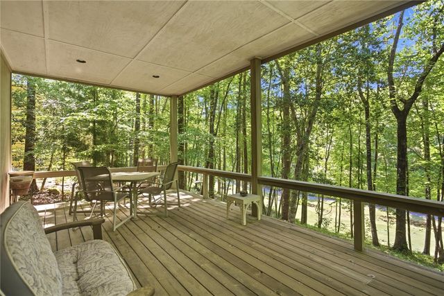 6 Tradewinds Way, Salem, SC 29676