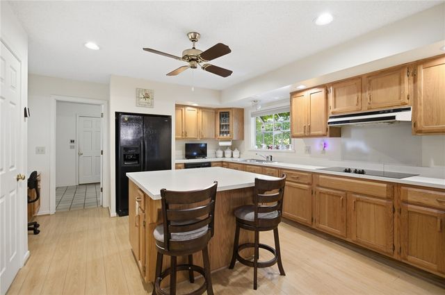 6 Tradewinds Way, Salem, SC 29676