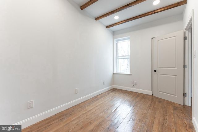 1906 N LAWRENCE ST, Philadelphia, PA 19122