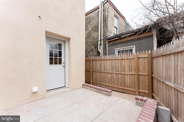 1906 N LAWRENCE ST, Philadelphia, PA 19122