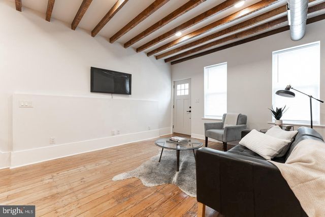 1906 N LAWRENCE ST, Philadelphia, PA 19122