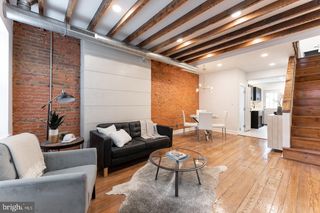 1906 N LAWRENCE ST, Philadelphia, PA 19122