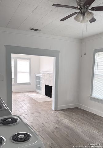 1011 Avant Ave Apt 1, San Antonio, TX 78210