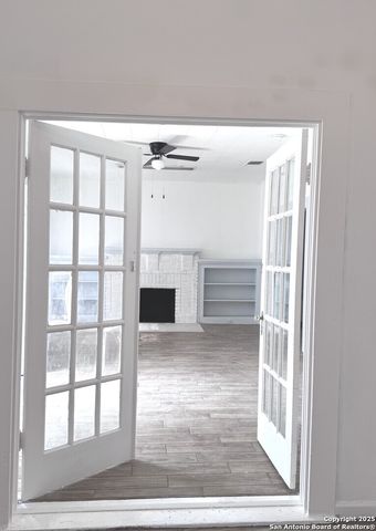 1011 Avant Ave Apt 1, San Antonio, TX 78210