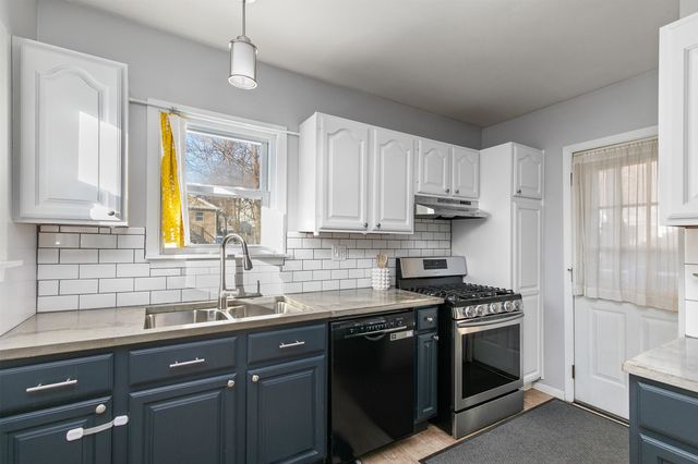 1226 55th Street, Des Moines, IA 50311