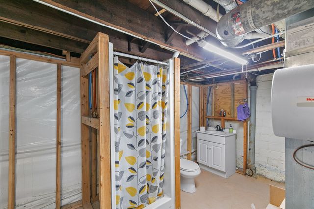 1226 55th Street, Des Moines, IA 50311