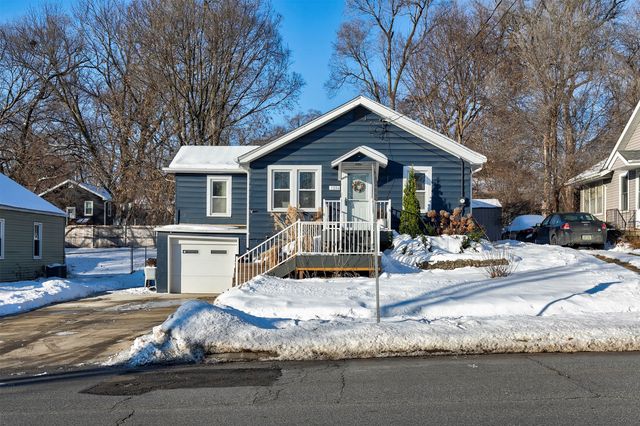 1226 55th Street, Des Moines, IA 50311