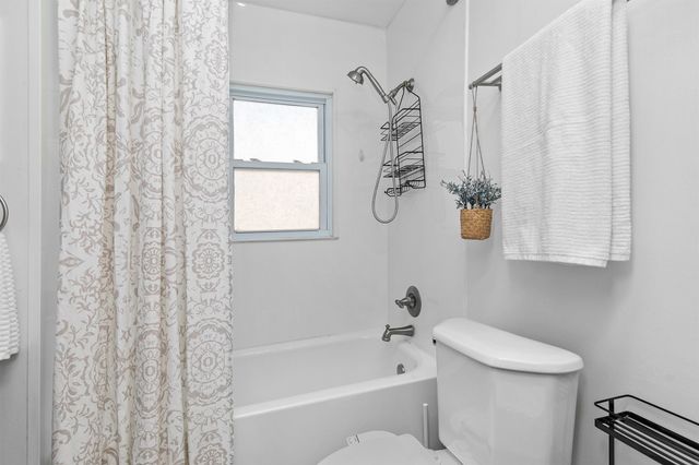 1226 55th Street, Des Moines, IA 50311