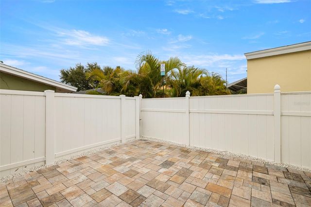 1016 IBIS COURT, Dunedin, FL 34698