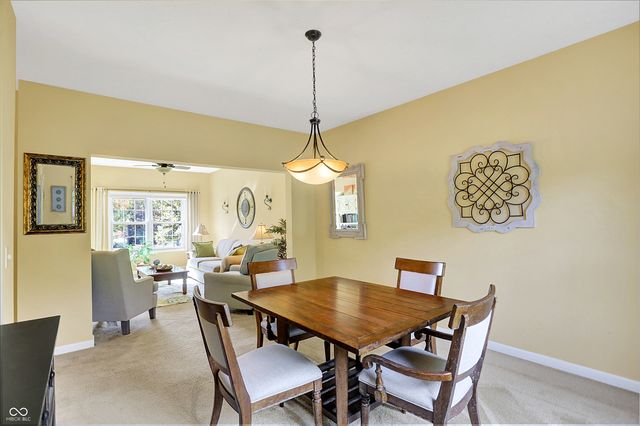 224 W Stoney Trail, Greenfield, IN 46140