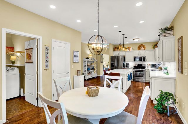 224 W Stoney Trail, Greenfield, IN 46140