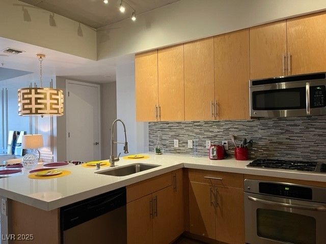 353 East Bonneville Avenue 571, Las Vegas, NV 89101