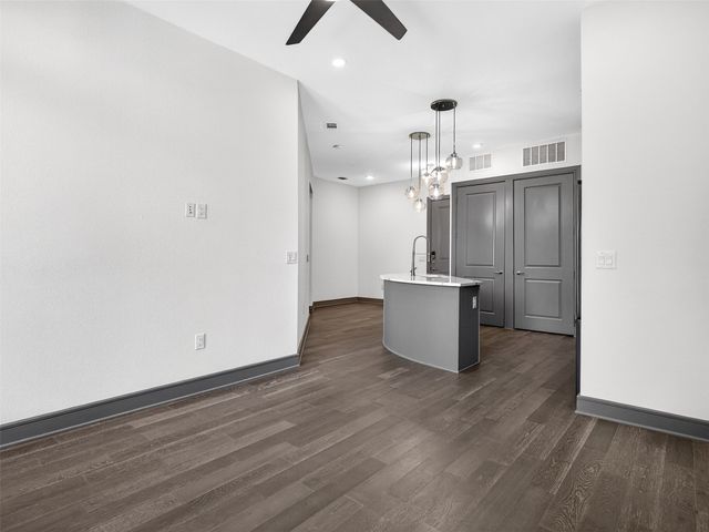 2700 Old Denton Road 3370, Carrollton, TX 75007