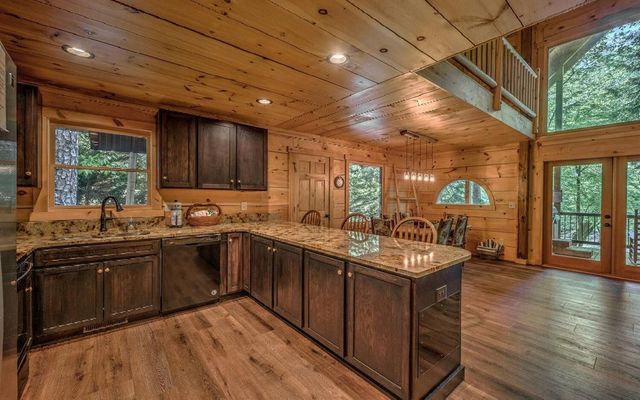 343 Muller Lane, Ellijay, GA 30540