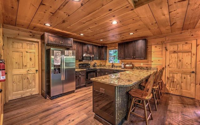 343 Muller Lane, Ellijay, GA 30540