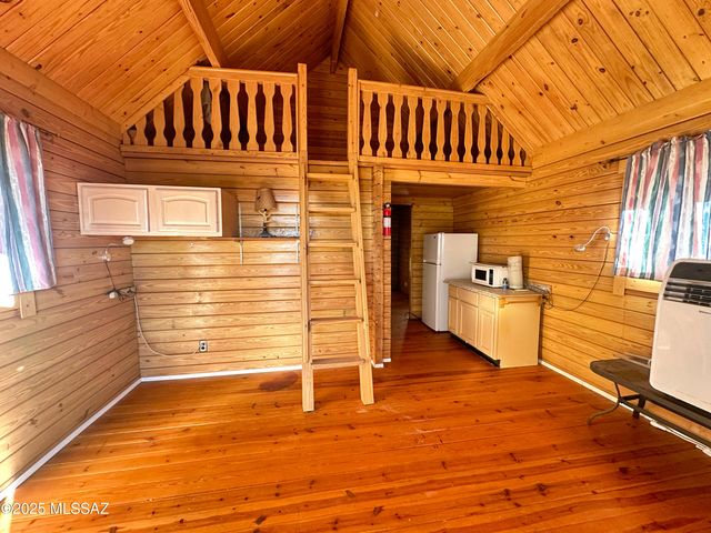 13525 E Yorkie Place, Vail, AZ 85641