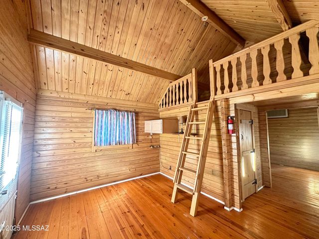 13525 E Yorkie Place, Vail, AZ 85641