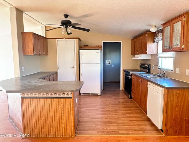 13525 E Yorkie Place, Vail, AZ 85641